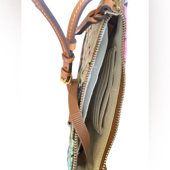 Dooney & Bourke Hydrangea Monogram Lexi Crossbody Bag - Picture 5 of 12